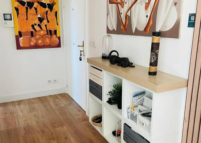 T3 Centre Apartment