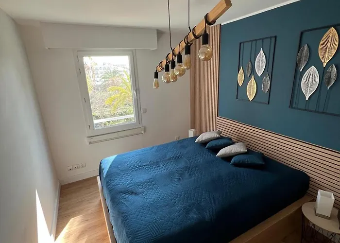 T3 Centre Apartment